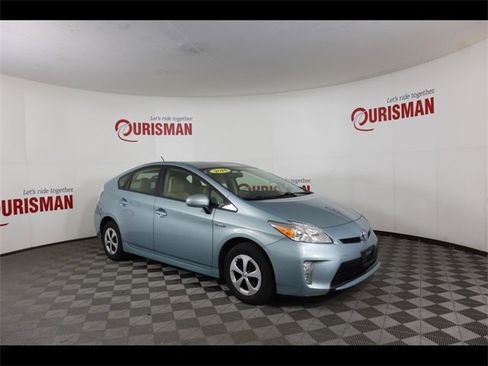 Used 2014 Toyota Prius Four image 9