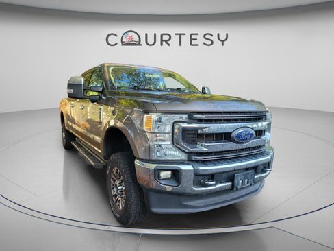 Used 2022 Ford F250 XLT w/ XLT Premium Package AWD/4WD image 17