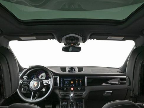 New 2026 Porsche Macan S image 21
