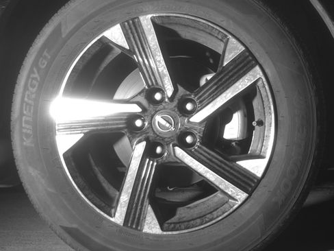 Used 2025 Nissan Sentra SV image 13