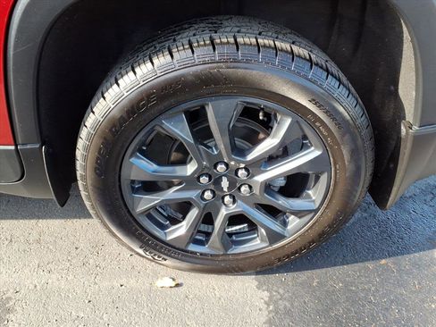 Used 2020 Chevrolet Traverse RS image 20