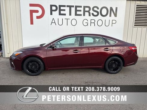 Used 2017 Toyota Avalon Touring w/ Preferred Accessory Package image 6