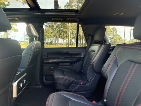 Used 2023 Ford Expedition Limited RWD image 22