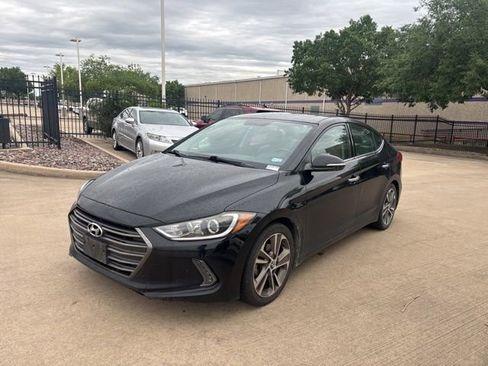Used 2017 Hyundai Elantra Limited w/ Limited Tech Package 04 FWD image 1