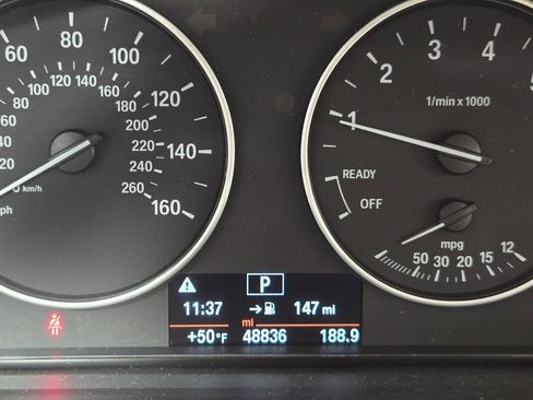 Used 2018 BMW 320i xDrive Sedan w/ Convenience Package image 20