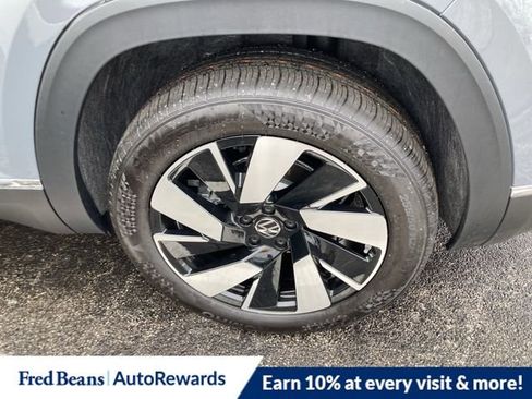 New 2026 Volkswagen Atlas Cross Sport SEL image 6