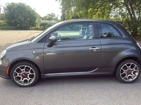 Used 2015 FIAT 500 Sport image 4
