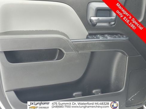 Used 2018 Chevrolet Silverado 1500 Custom w/ Custom Value Package image 21