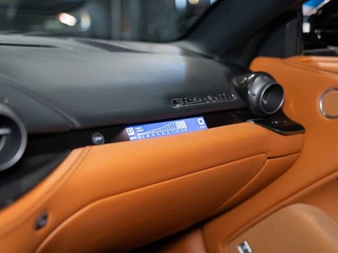 Used 2014 Ferrari F12 Berlinetta RWD image 31