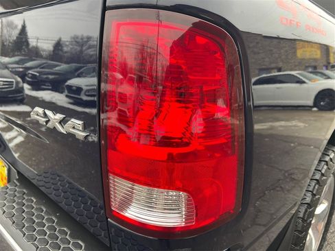 Used 2015 RAM 1500 Big Horn AWD/4WD image 19