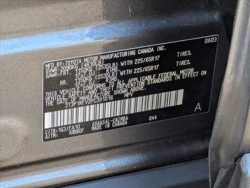 Used 2023 Toyota RAV4 XLE image 26