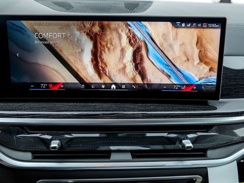 New 2026 BMW X5 xDrive40i w/ M Sport Package image 13