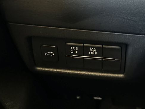Used 2019 MAZDA CX-5 Touring FWD image 32