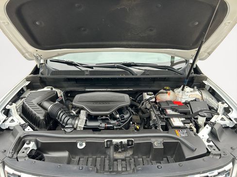 Used 2023 GMC Acadia Denali w/ Denali Ultimate Package image 31