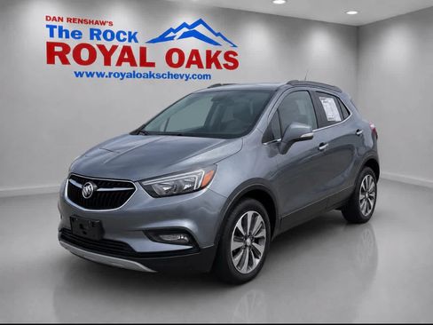 Used 2022 Buick Encore GX Select w/ Sport Touring Package FWD image 1