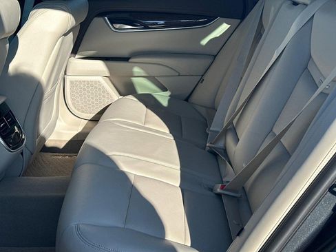 Used 2017 Cadillac XTS Luxury w/ Driver Awareness Package image 10