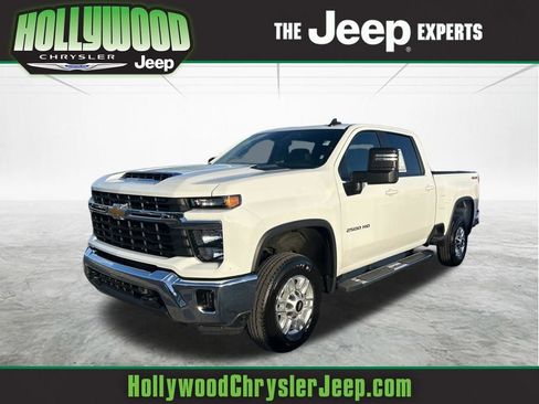 Used 2025 Chevrolet Silverado 2500 LT w/ Convenience Package image 1