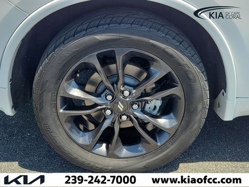 Used 2023 Dodge Durango R/T RWD image 10