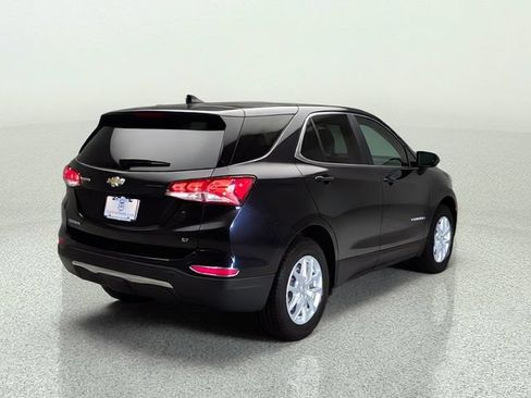 Used 2022 Chevrolet Equinox LT FWD image 3