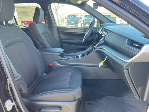 New 2026 Jeep Grand Cherokee Laredo X image 28