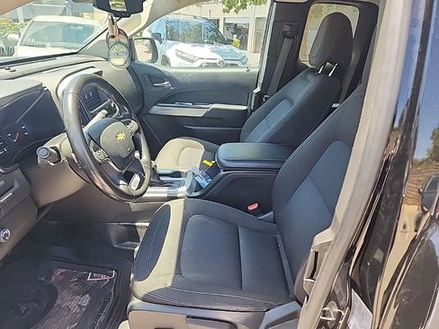 Used 2022 Chevrolet Colorado LT w/ Fleet Safety Package RWD image 10