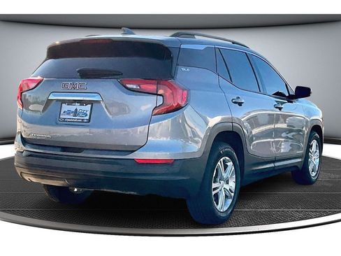 Used 2019 GMC Terrain SLE w/ Driver Convenience Package image 15