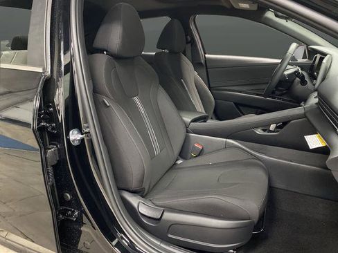 New 2026 Hyundai Elantra SEL Sport image 28