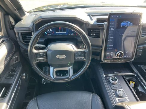 Used 2024 Ford Expedition Max Platinum image 23