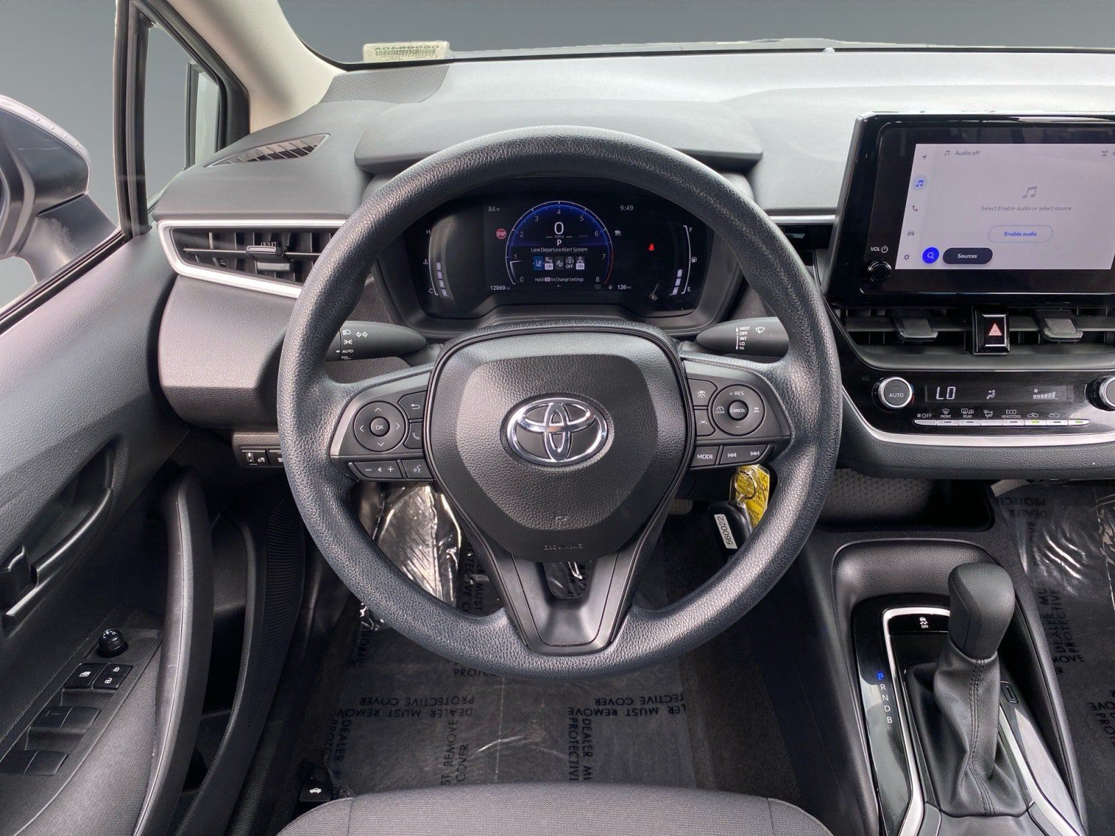 Used 2026 Toyota Corolla LE FWD image 12
