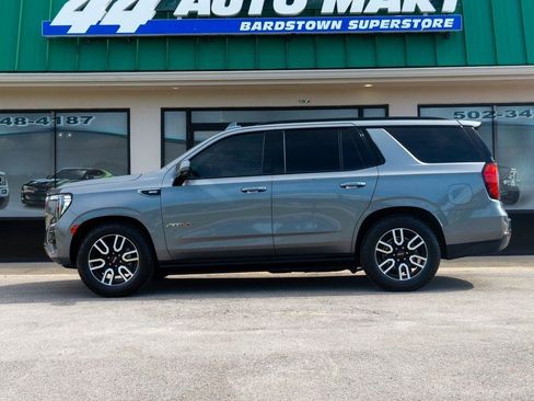 Used 2021 GMC Yukon AT4 w/ AT4 Premium Plus Package AWD/4WD image 5