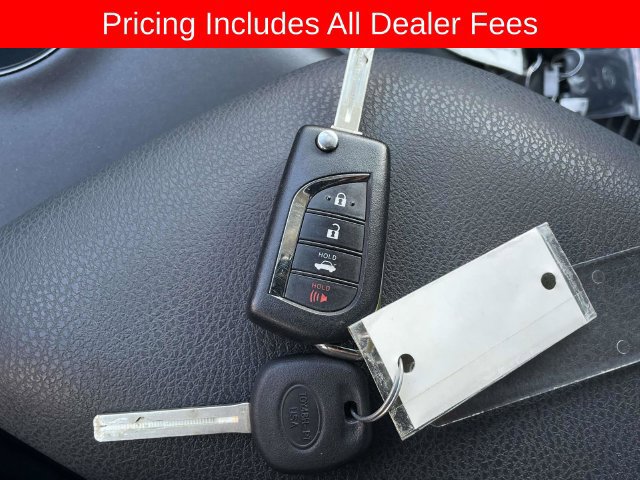 Used 2024 Toyota Camry SE FWD image 34