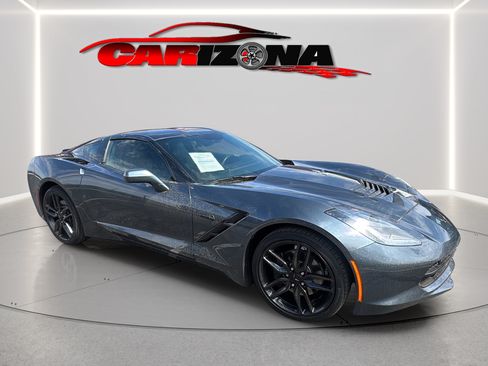 Used 2019 Chevrolet Corvette Stingray Coupe w/ Carbon Flash Badge Package RWD image 2