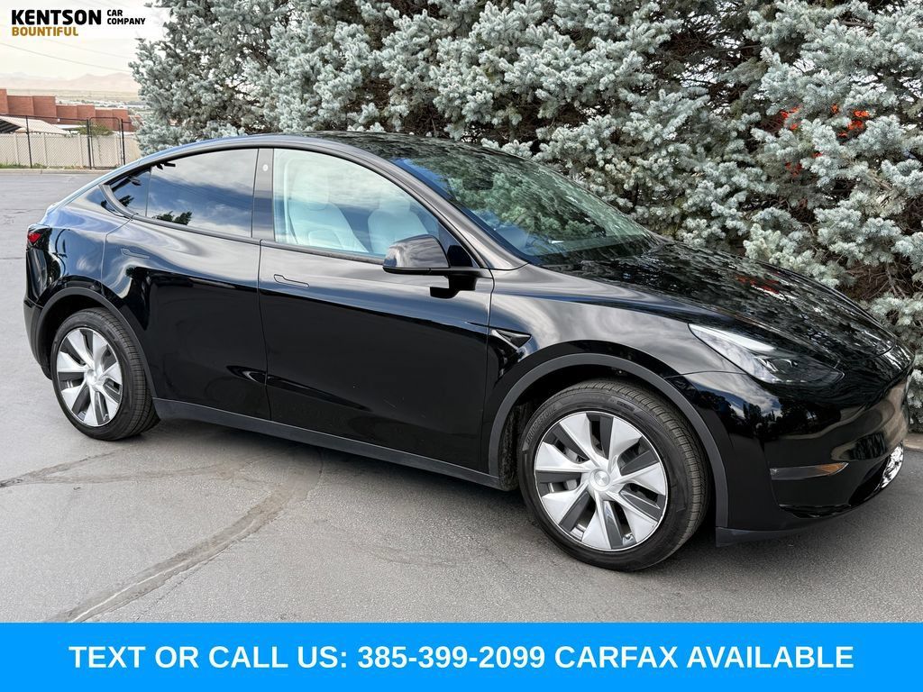 Used 2023 Tesla Model Y Long Range AWD/4WD image 11