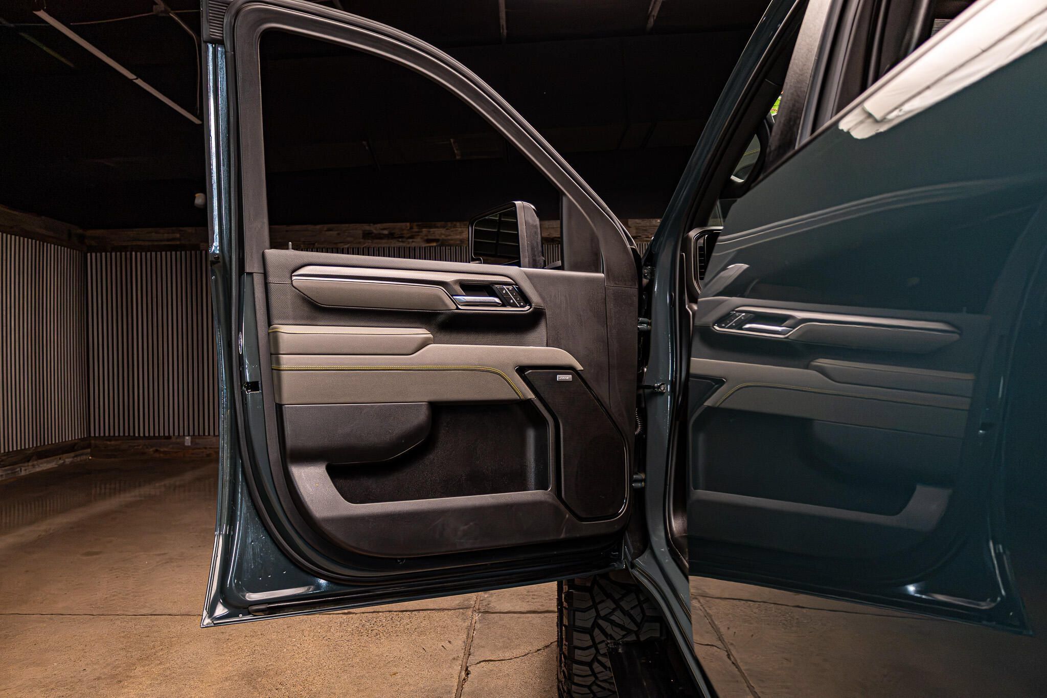 Used 2026 Chevrolet Silverado 2500 ZR2 AWD/4WD image 29