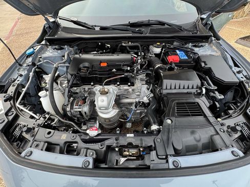 Used 2024 Honda Civic Sport image 28