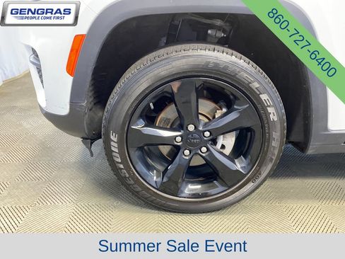 Certified 2023 Jeep Grand Cherokee Altitude AWD/4WD image 49