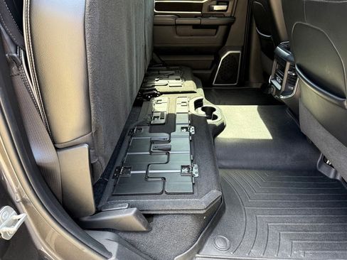 Used 2024 RAM 2500 Laramie w/ Night Edition image 21