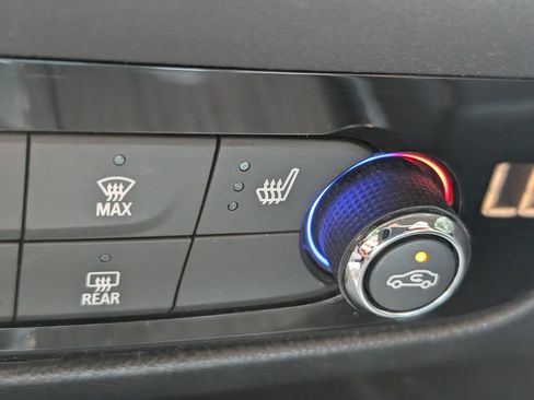 Used 2021 Buick Enclave Preferred FWD image 33