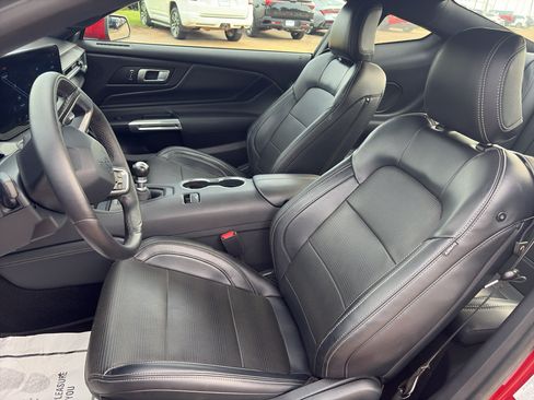 Used 2024 Ford Mustang GT Premium RWD image 9
