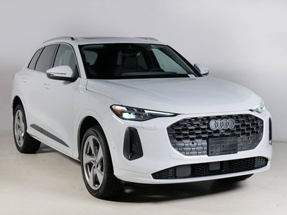 New 2025 Audi Q5 Premium Plus