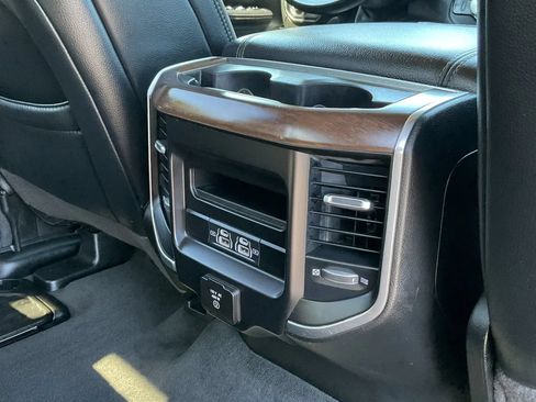 Used 2021 RAM 1500 Laramie AWD/4WD image 42