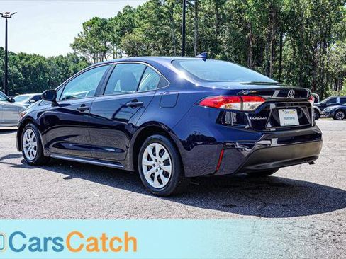Used 2025 Toyota Corolla LE FWD image 13
