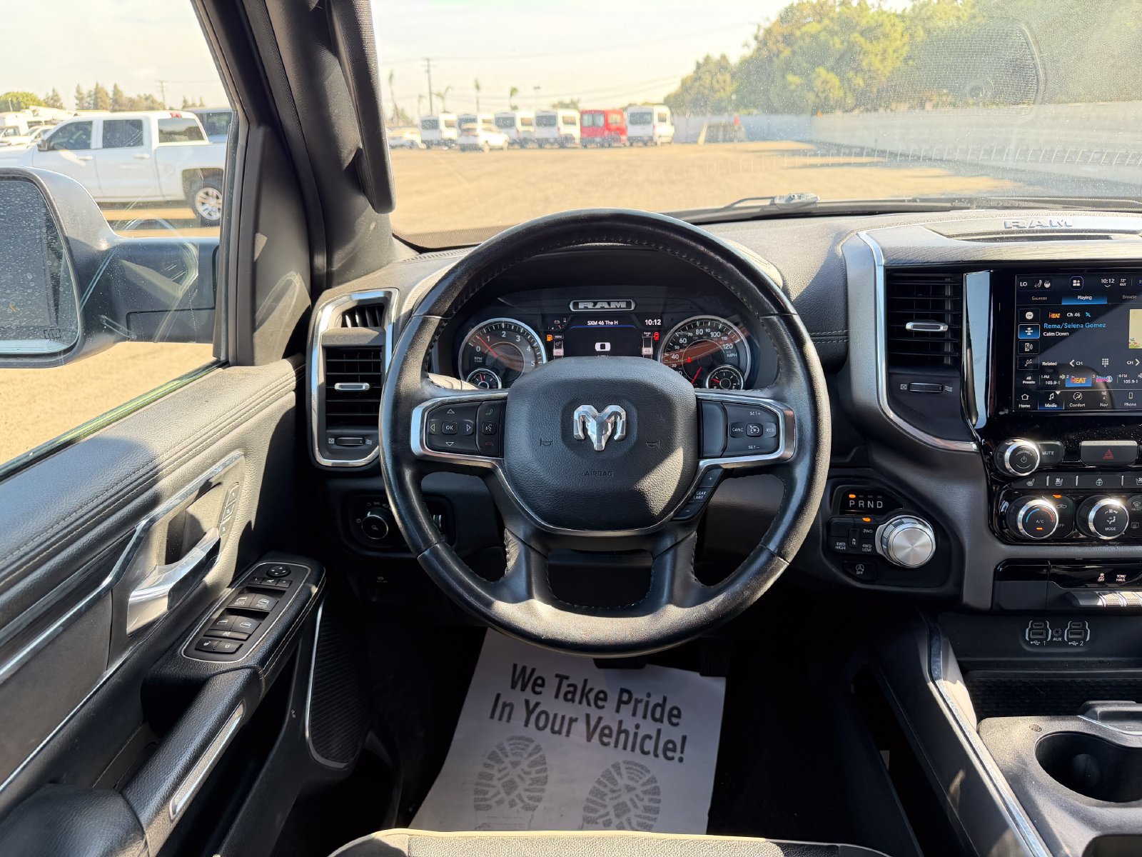 Used 2024 RAM 1500 Laramie AWD/4WD image 19