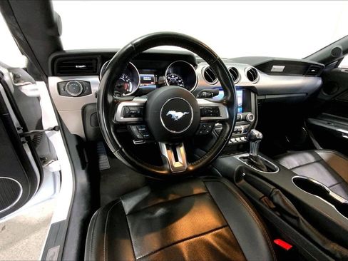 Used 2022 Ford Mustang Premium RWD image 14