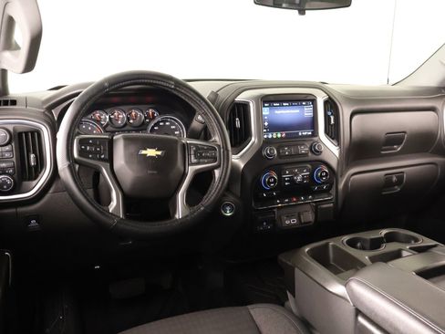Used 2020 Chevrolet Silverado 1500 LT w/ All-Star Edition AWD/4WD image 2