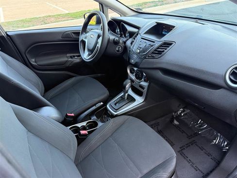 Used 2019 Ford Fiesta SE FWD image 32