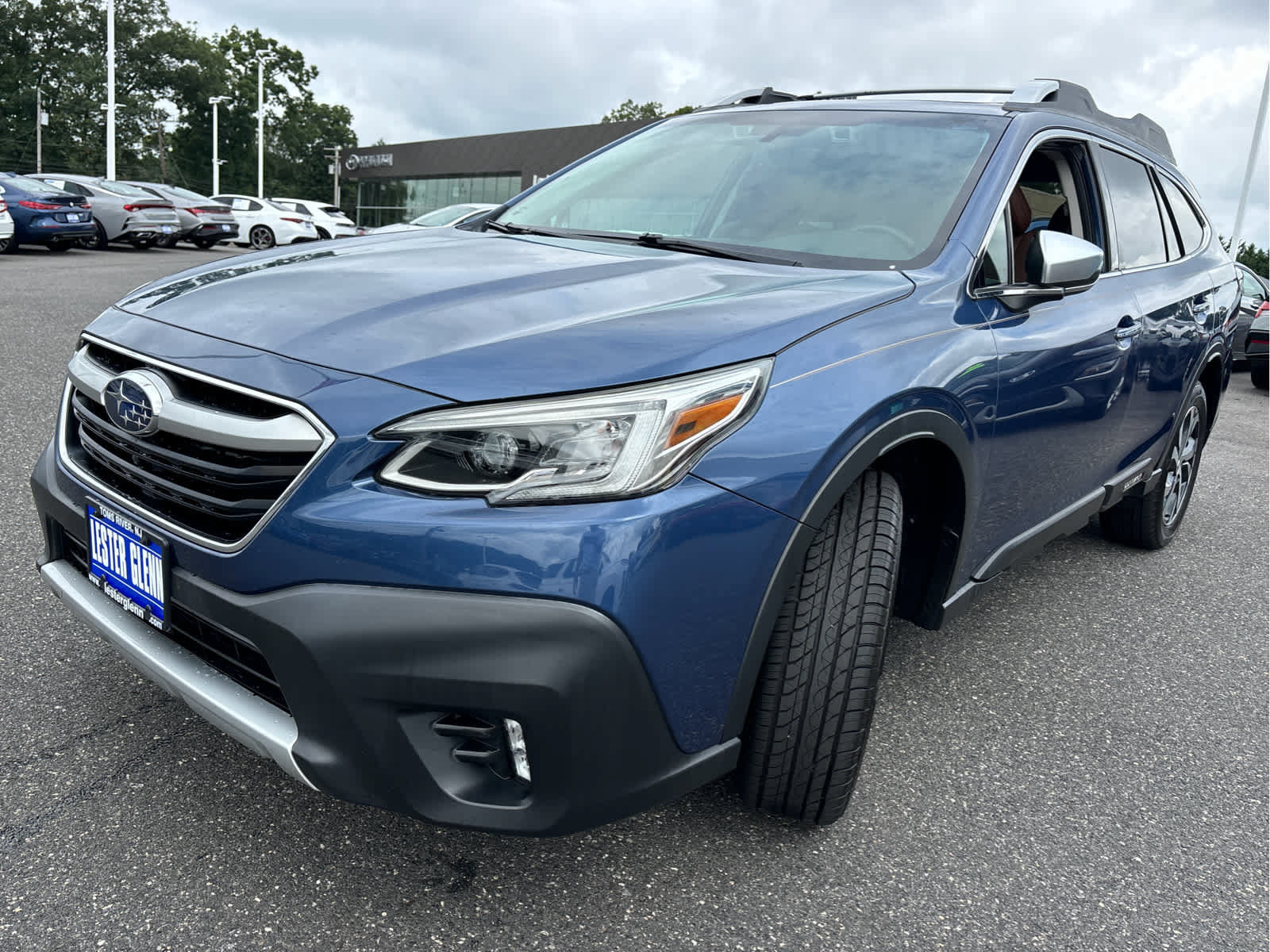 Used 2021 Subaru Outback Touring XT AWD/4WD image 4