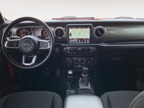 Used 2020 Jeep Wrangler Unlimited Sahara w/ Uconnect 4C Nav & Sound Group image 10