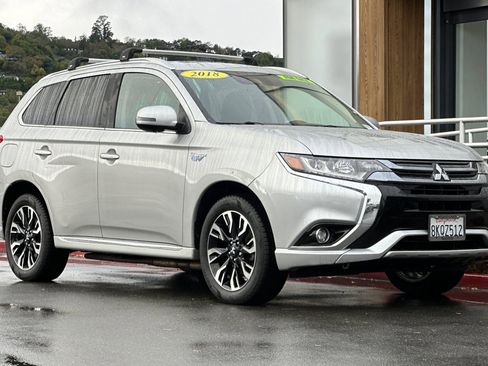 Used 2018 Mitsubishi Outlander GT image 9