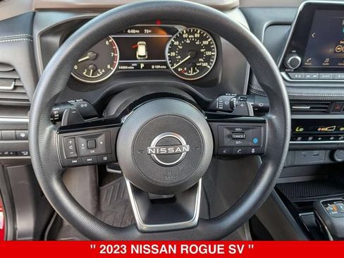 Used 2023 Nissan Rogue SV AWD/4WD image 18